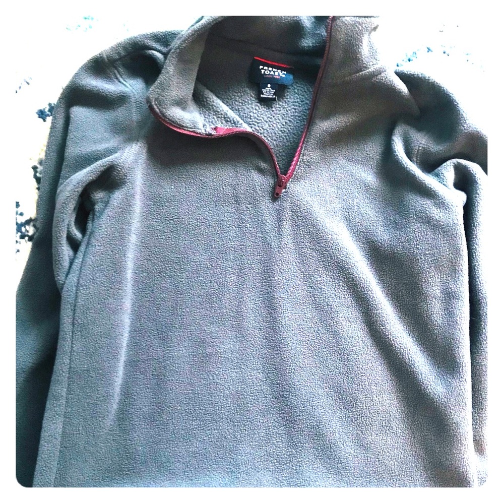 Boys long sleeve fleece. Gently worn